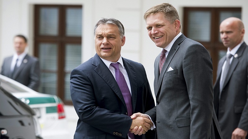 Orbán Viktor és Robert Fico.