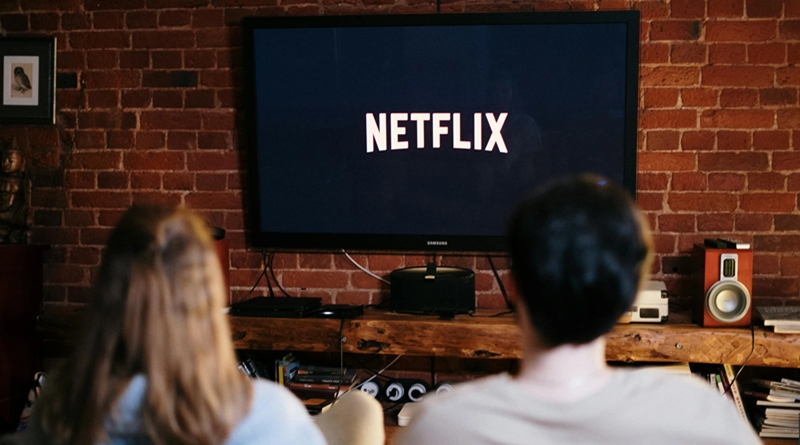 Imádják a Netflixesek az olcsóbb, reklámalapú előfizetést