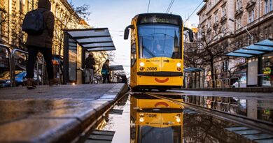 Megbénul a közlekedés csütörtökön Budapesten, mutatjuk mi fog történni